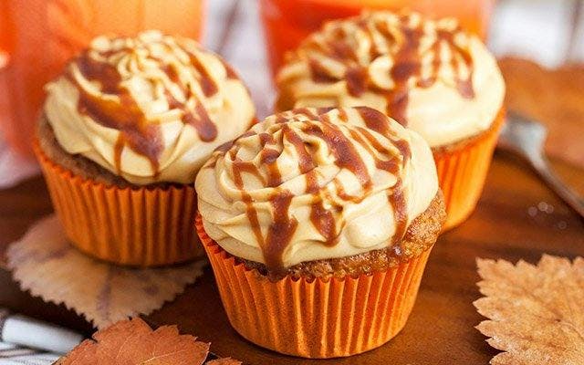 Spiced toffee cup cakes 