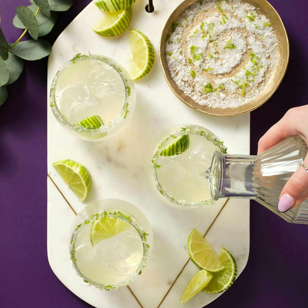 The best ice for cocktail recipes shown in Margarita cocktails